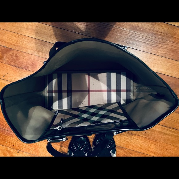 COPY - Burberry tote bag - Picture 2 of 9
